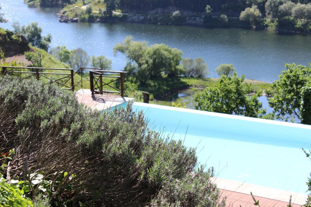 فيلا "Bouca Drigues" Casa Antiga De Pedra Com Piscina E Vista Rio أمارانتي المظهر الخارجي الصورة