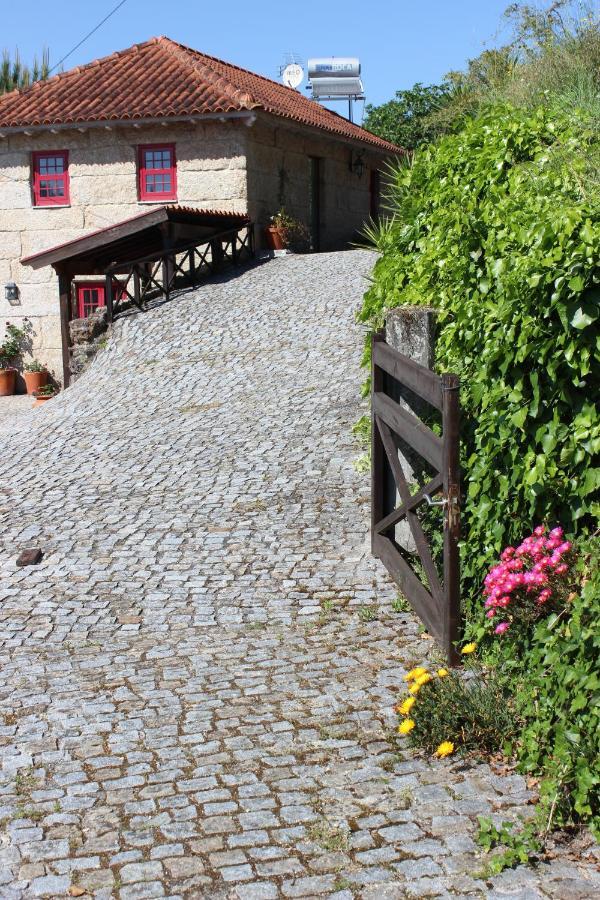 فيلا "Bouca Drigues" Casa Antiga De Pedra Com Piscina E Vista Rio أمارانتي المظهر الخارجي الصورة